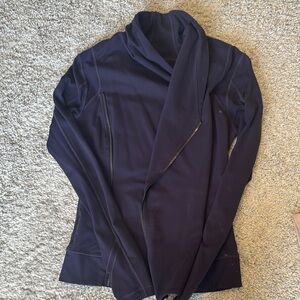 Like new Lululemon Women's purple Jacket